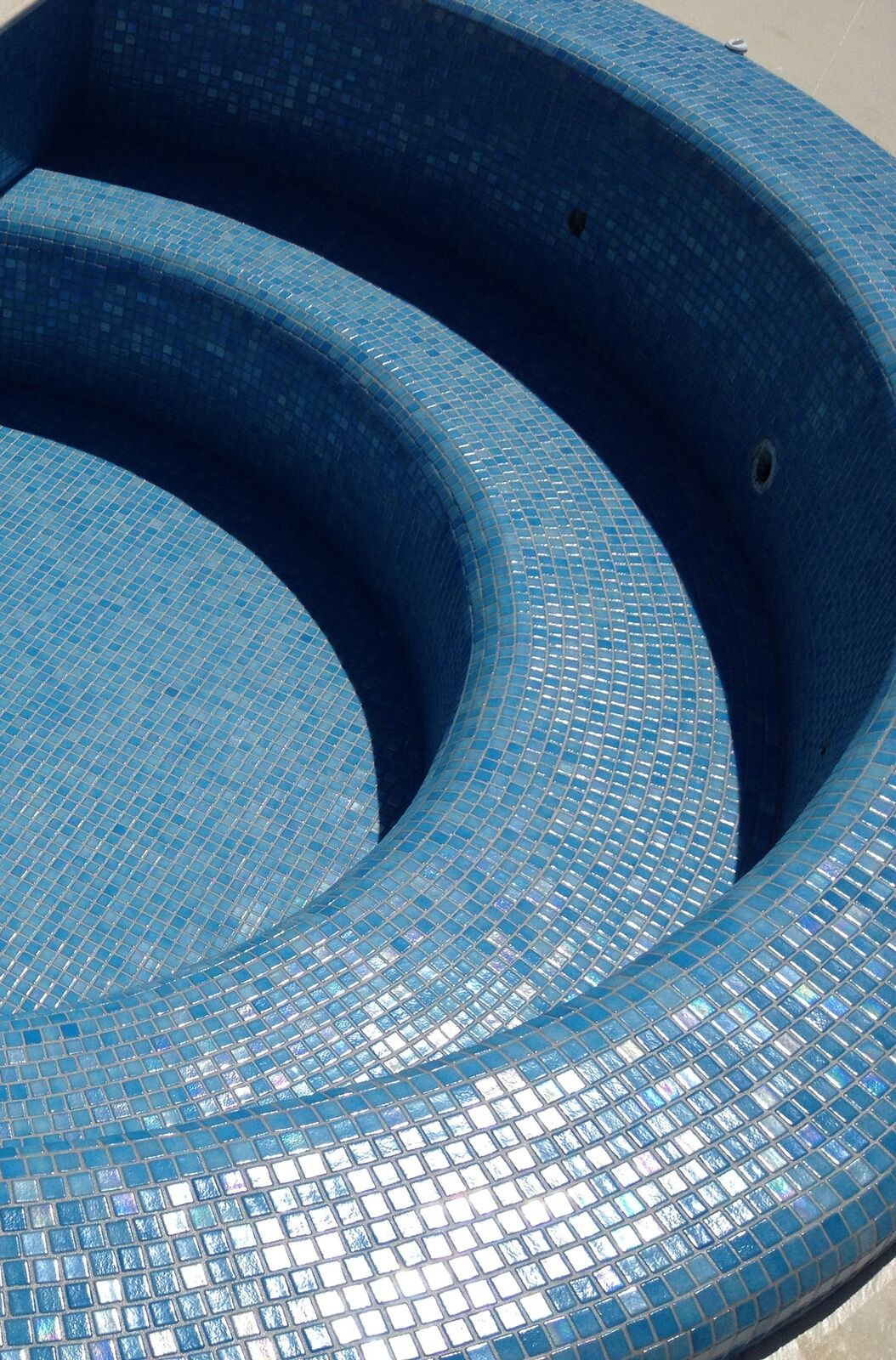 Mosaic Tiles Contractors in Qatar